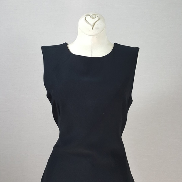 Alexader McQueen Black Sleeveless Dress - Picture 3 of 12